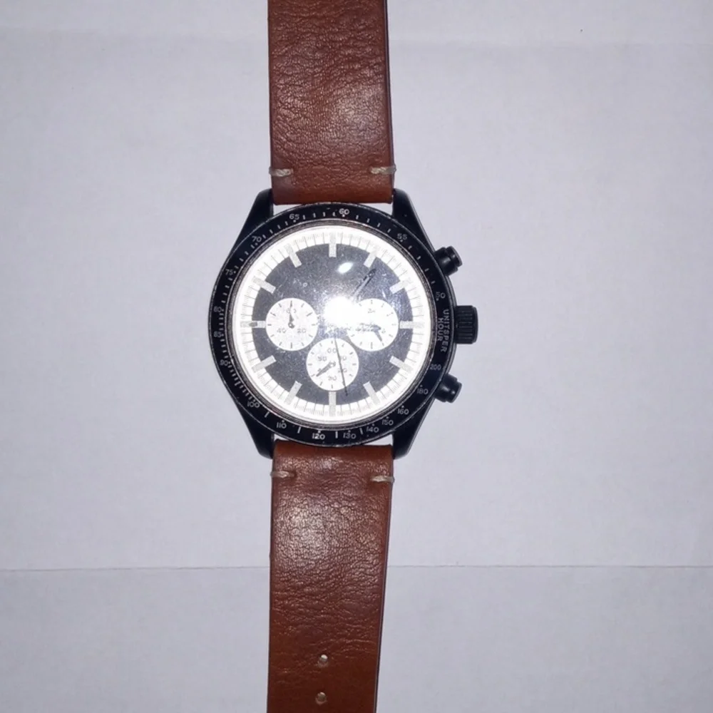 Men's watch - Picture 1 of 1
